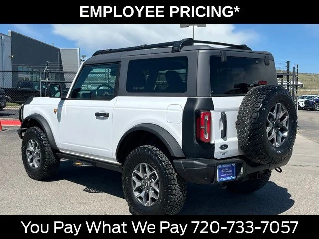 Used 2021 White Ford Badlands image 3