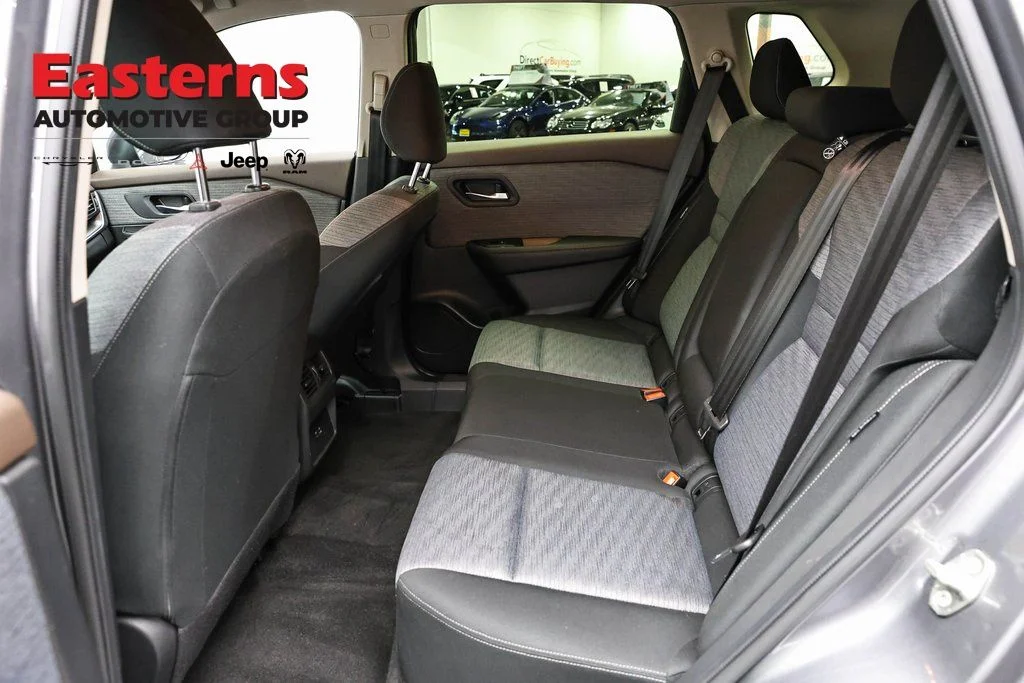 Used 2023 Gray Nissan SV image 22