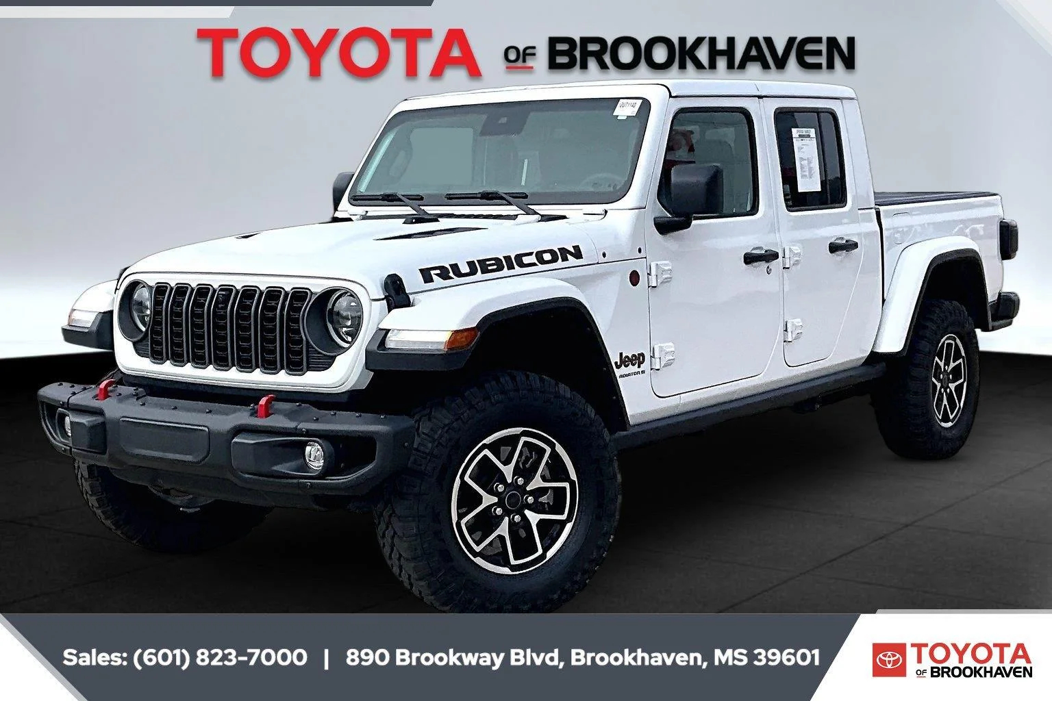 Used 2025 Bright White Clearcoat Jeep Rubicon X image 10