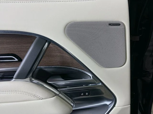 2023 Land Rover Range Rover SE - Photo 26