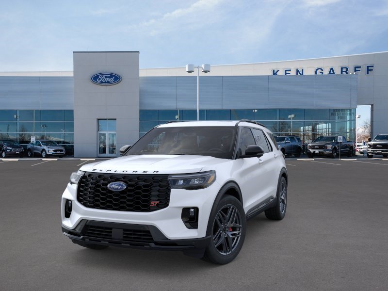 New 2026 Star White Metallic Tri-Coat Ford ST image 2