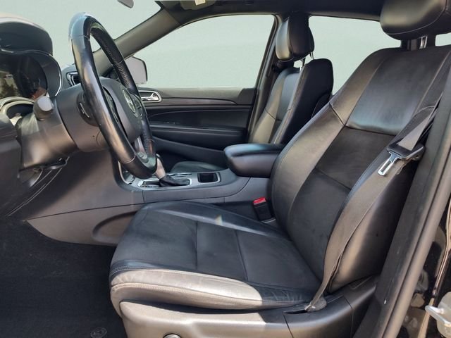 Used 2021 Black Jeep Laredo X image 24