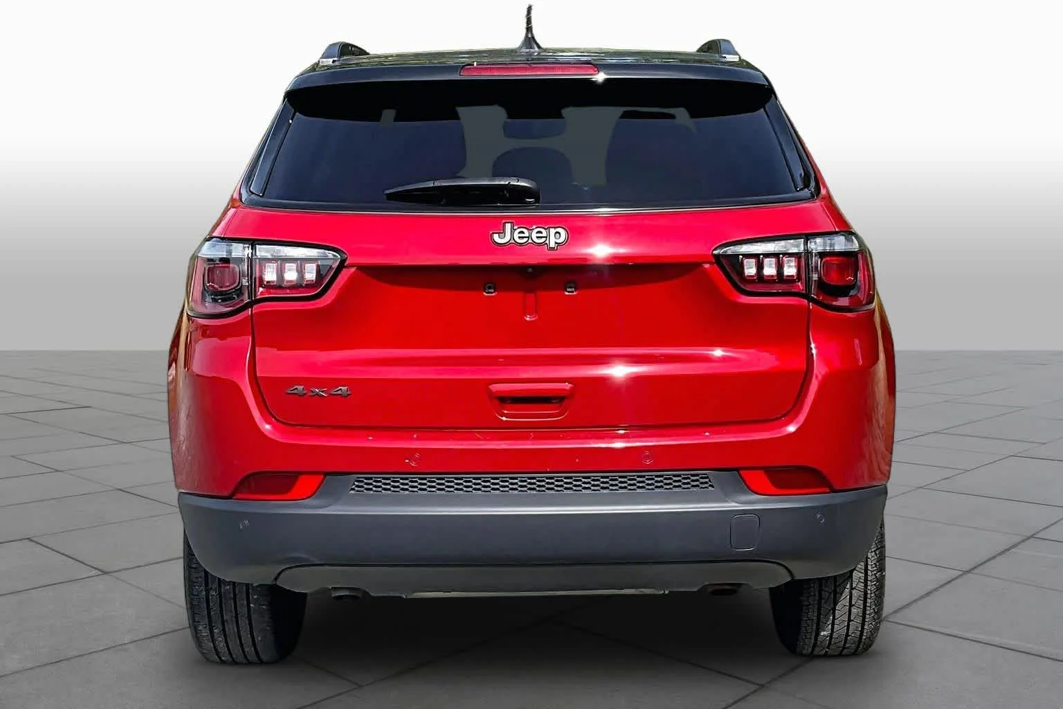Used 2026 Red Hot Pearlcoat Jeep Limited Altitude image 5