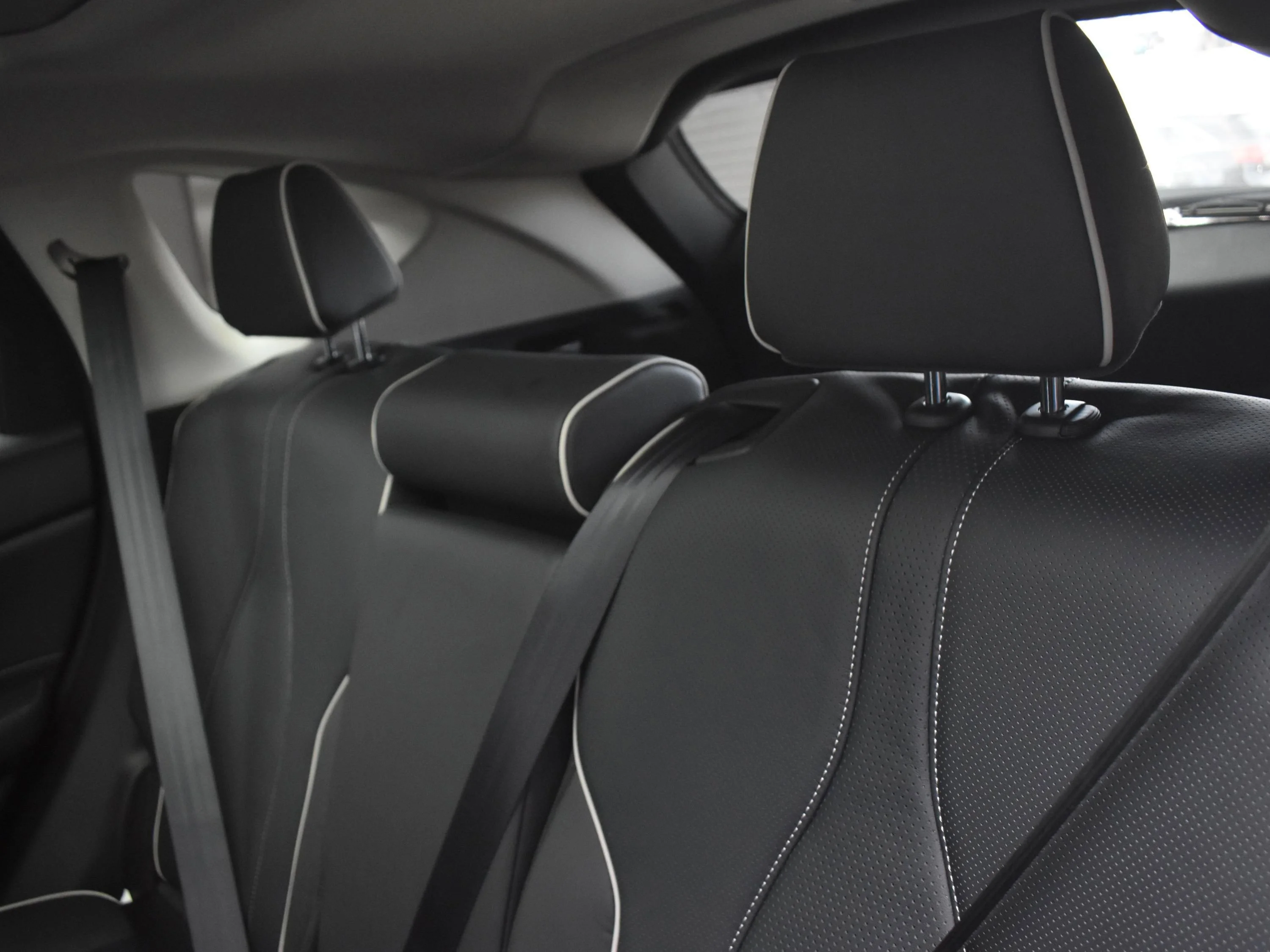 New 2026 Majestic Black Pearl Acura w/Advance Package image 22