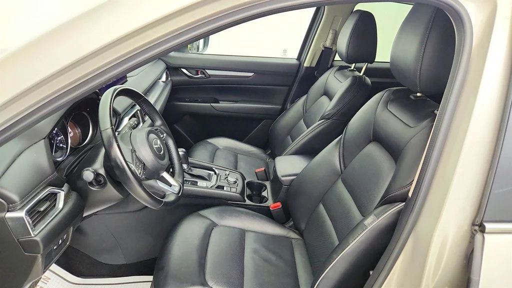 Used 2024 Platinum Quartz Metallic Mazda 2.5 S Select Package AWD image 18