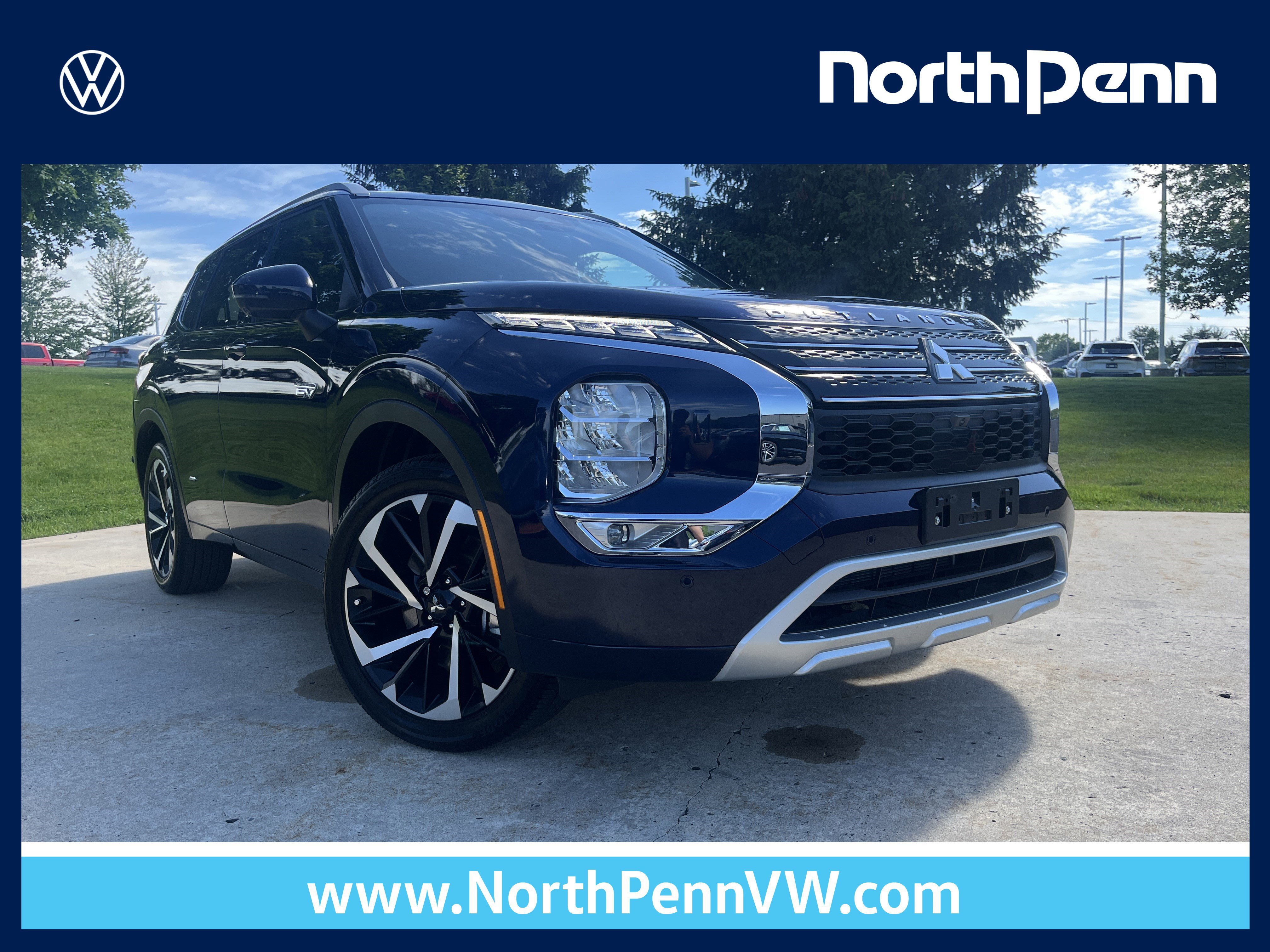 2025 Mitsubishi Outlander Plug-in Hybrid SEL S-AWC's photo