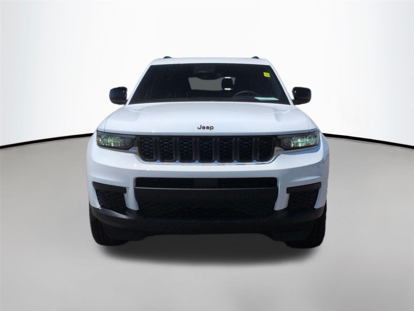 Used 2024 Bright White Clearcoat Jeep Laredo X image 8