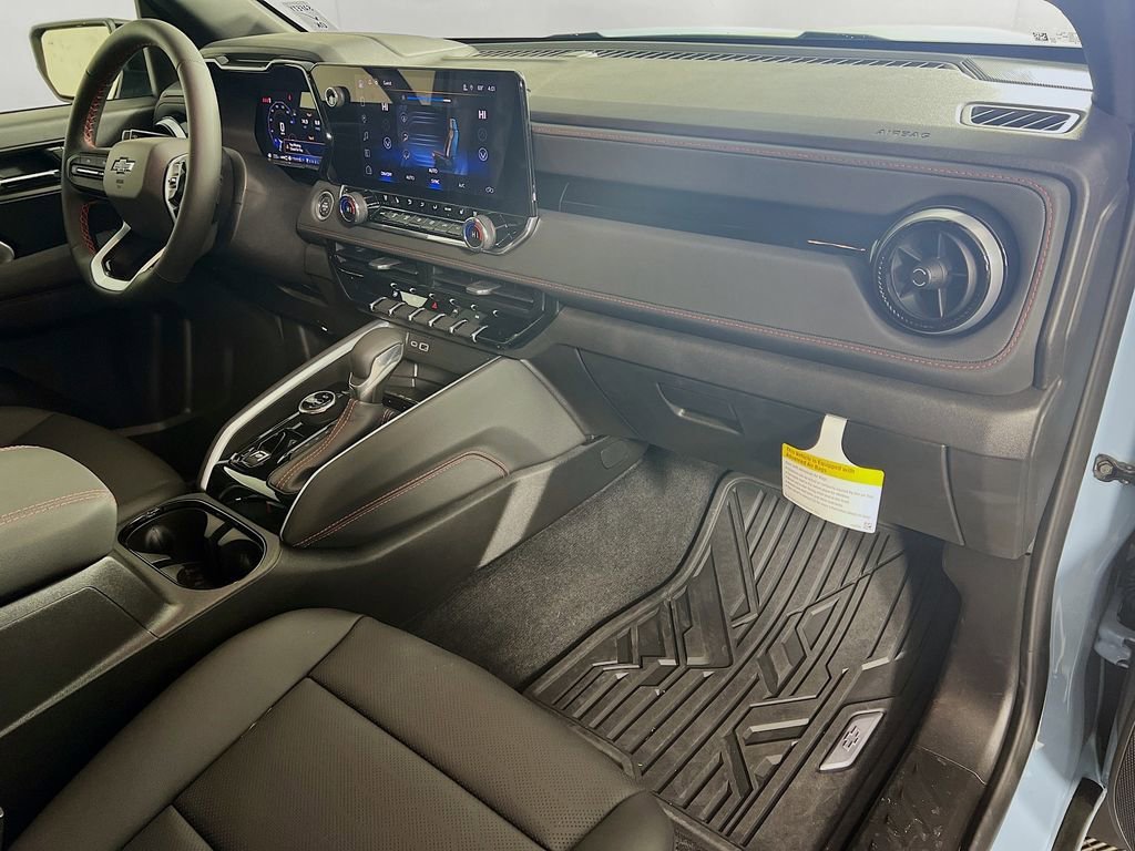 2025 Chevrolet Colorado Z71 - Photo 28