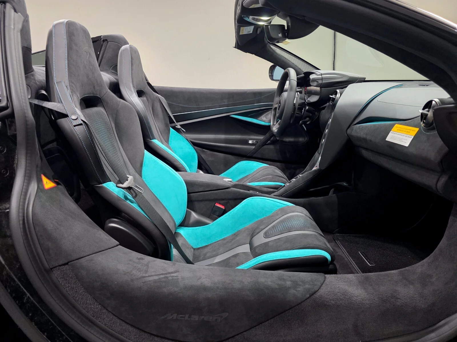 2027 McLaren 750S Base - Photo 23