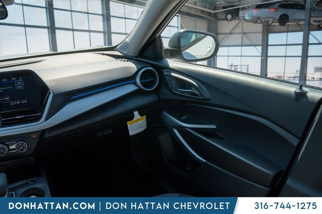 2026 Chevrolet Trax LS - Photo 15