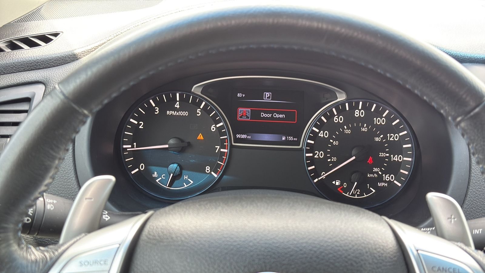 Used 2016 White Nissan 2.5 SR image 13