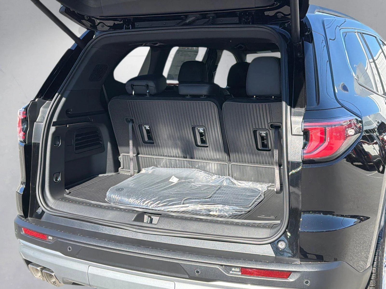 2026 GMC Acadia Elevation - Photo 13