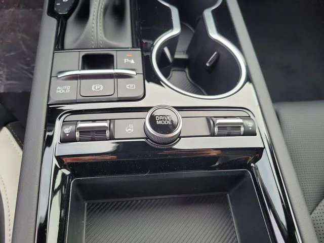 New 2026 Aurora Black Pearl Kia GT-Line AWD image 21