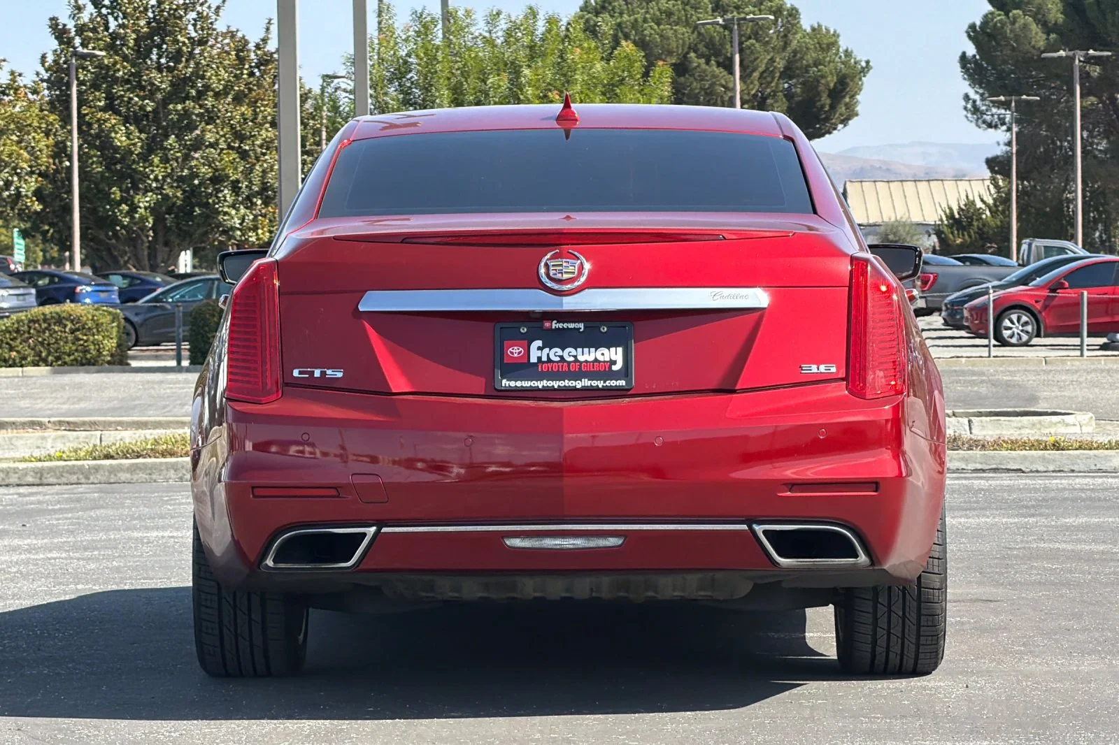 Used 2014 Red Cadillac 3.6L Luxury image 5