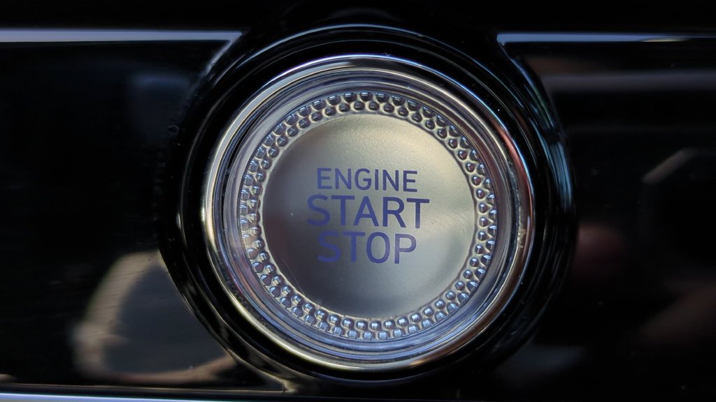Certified Used 2026 Blue Genesis 2.5T Sport Prestige image 29