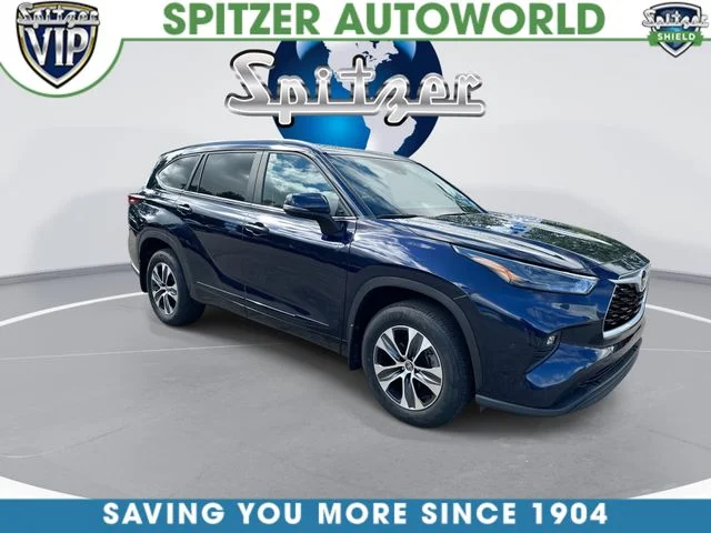 Blueprint 2025 Toyota Highlander XLE AWD SUV / Crossover All-Wheel Drive 8-Speed Automatic
