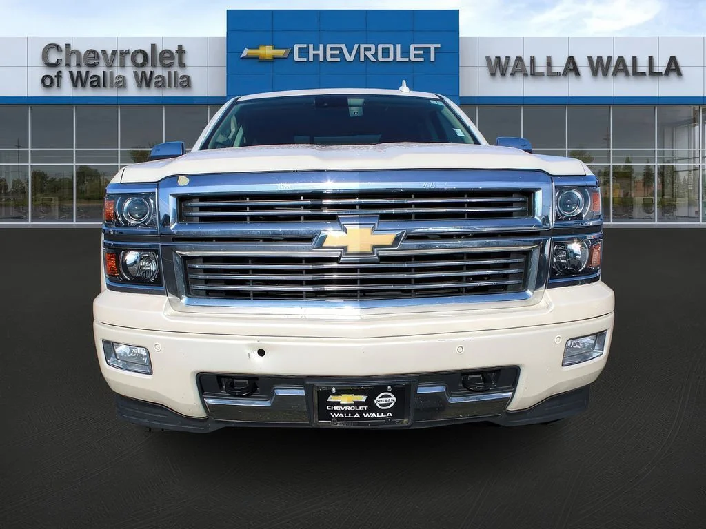Used 2015 WHITE DIAMOND TRICOAT Chevrolet High Country image 10