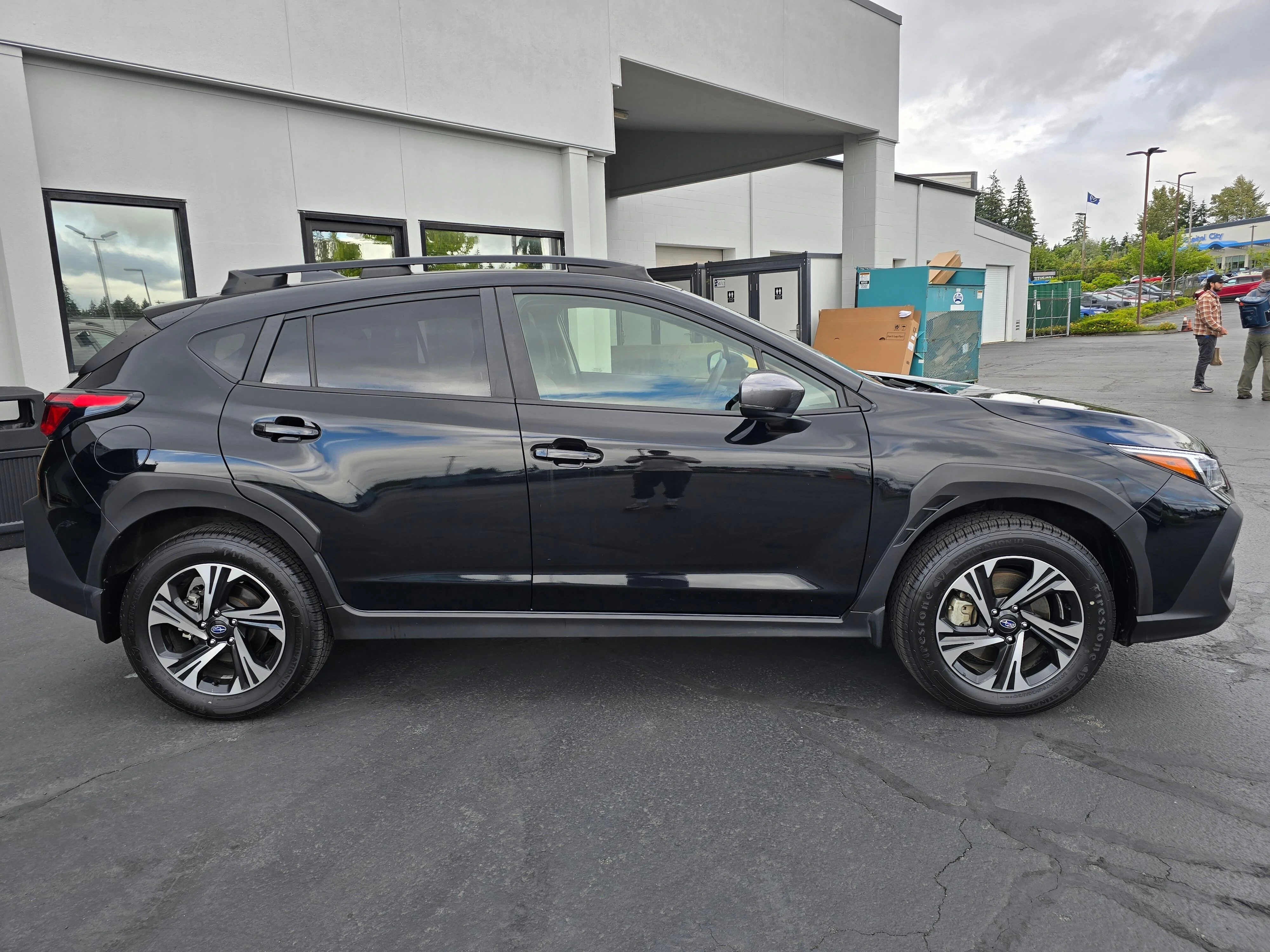 Used 2024 Crystal Black Silica Subaru Premium image 3