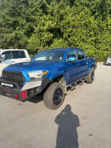 2017 Toyota Tacoma TRD Sport