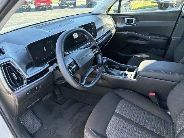 Used 2026 Silver Kia LX image 18