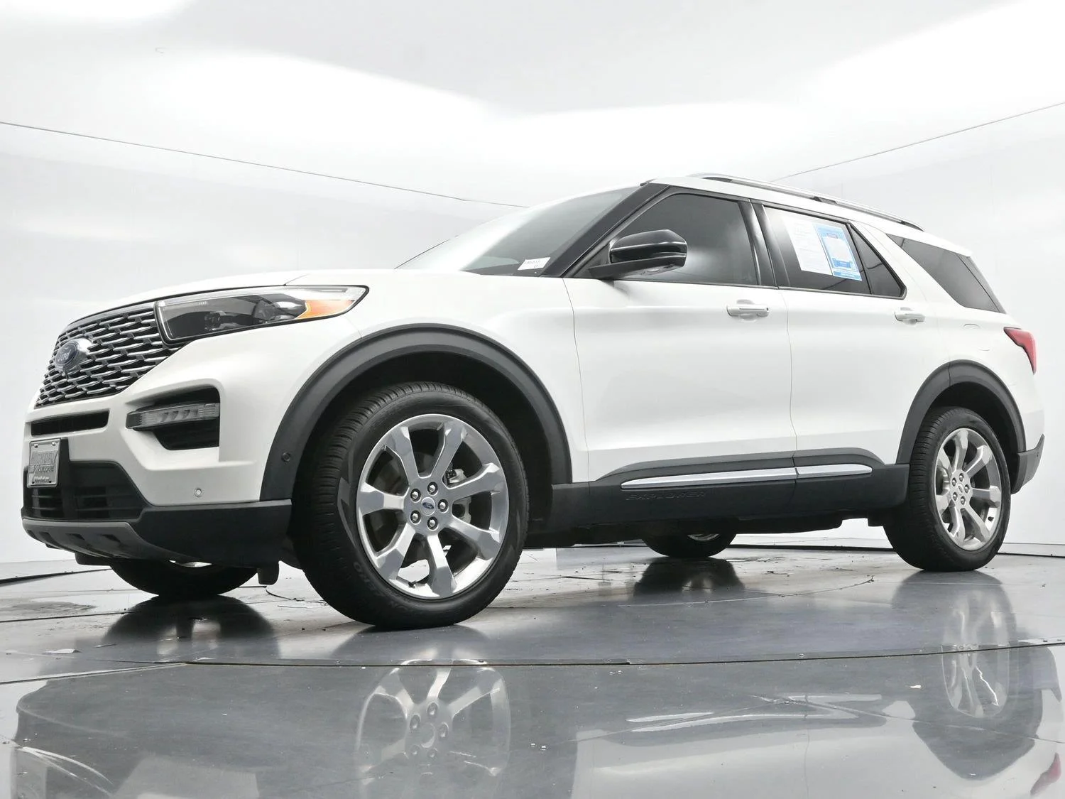 Used 2020 Star White Metallic Tri-Coat Ford Platinum image 54