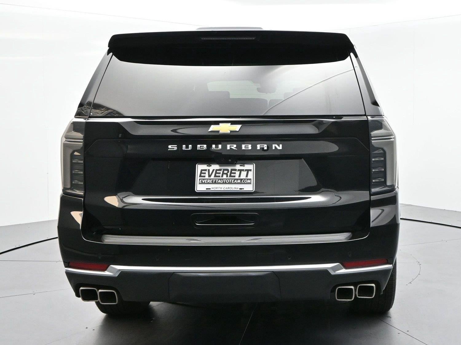 Used 2025 Black Chevrolet High Country image 6