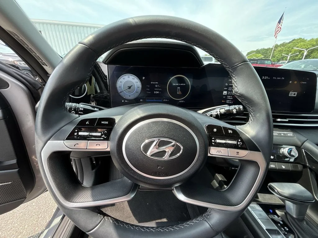 Used 2023 Silver Hyundai Limited image 11