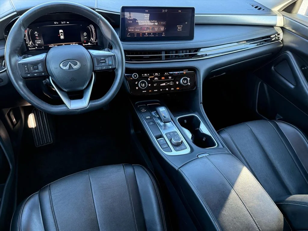 2023 INFINITI QX60 LUXE - Photo 12