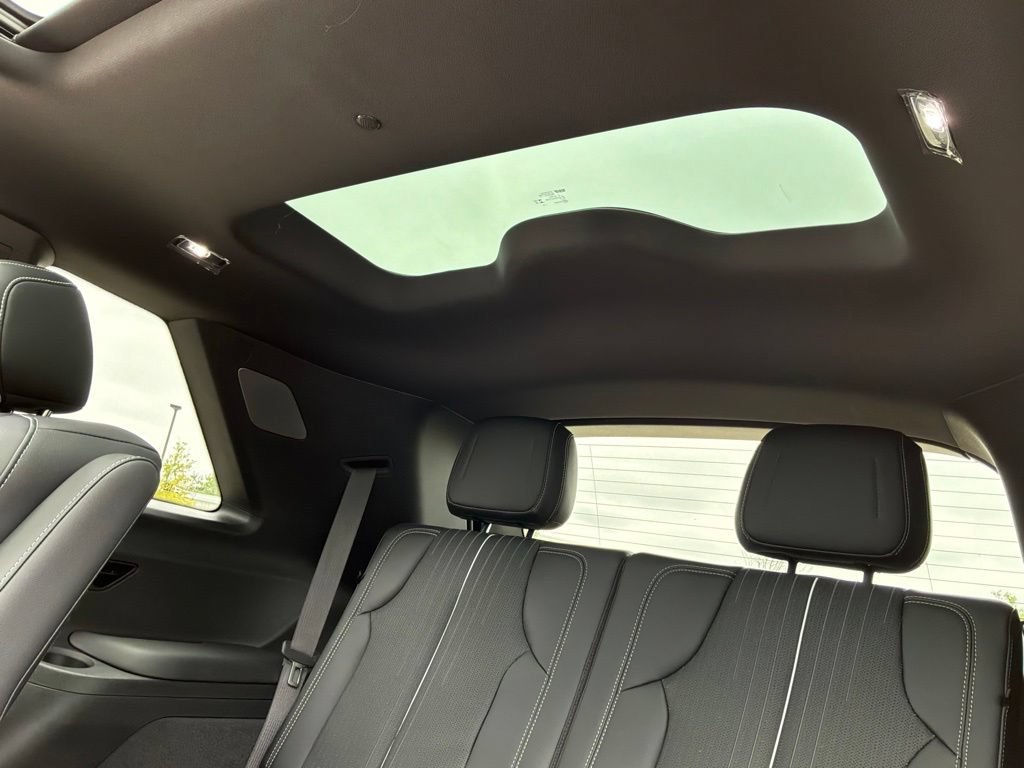 2027 Cadillac VISTIQ Sport - Photo 39