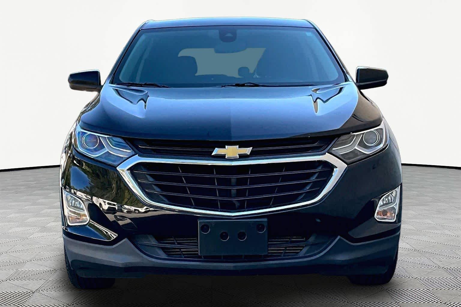 Used 2021 Mosaic Black Metallic Chevrolet LT image 4