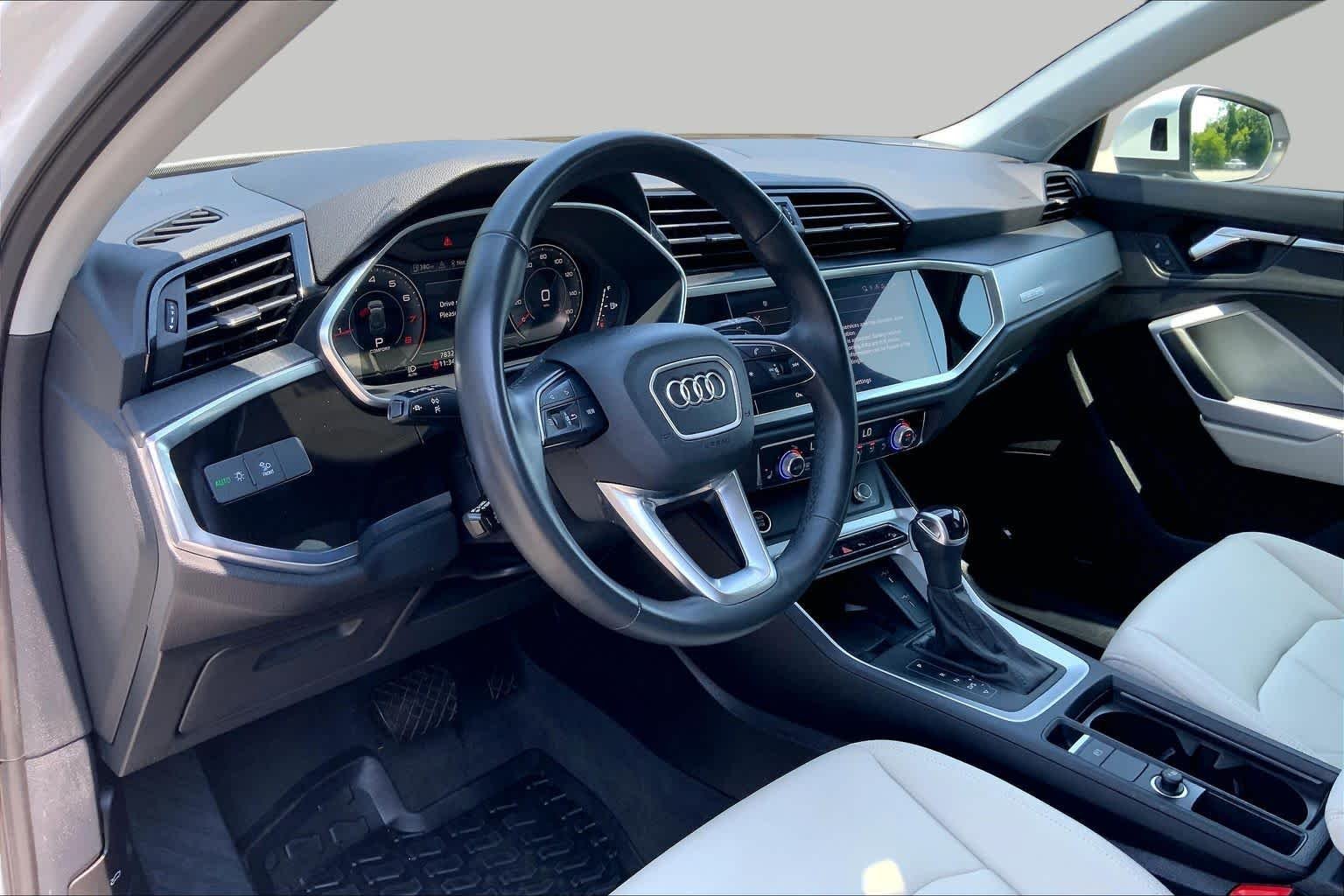 Used 2024 Glacier White Metallic Audi S line Premium Plus image 18