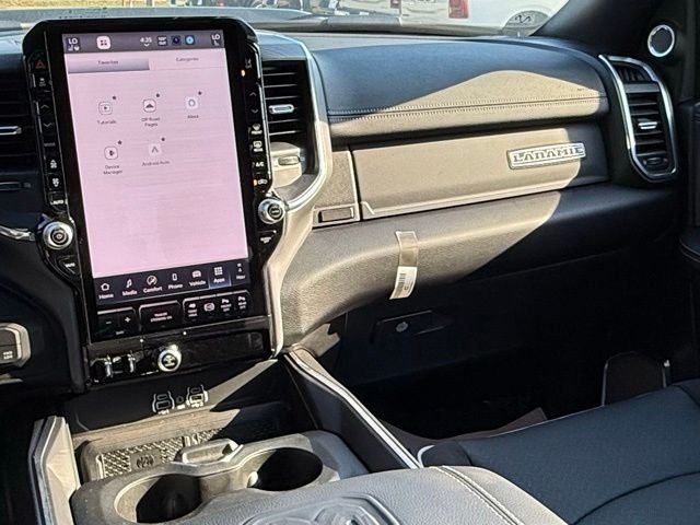 2025 RAM 3500 Laramie - Photo 23