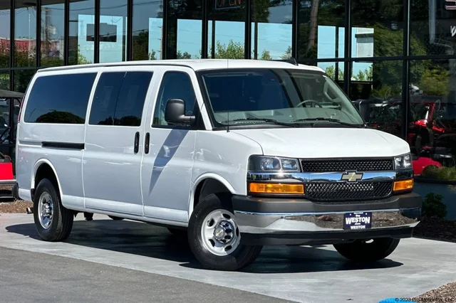2024 Chevrolet Express Passenger 3500