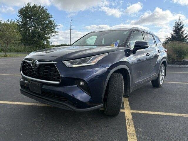 Used 2022 Blueprint Toyota Limited image 6