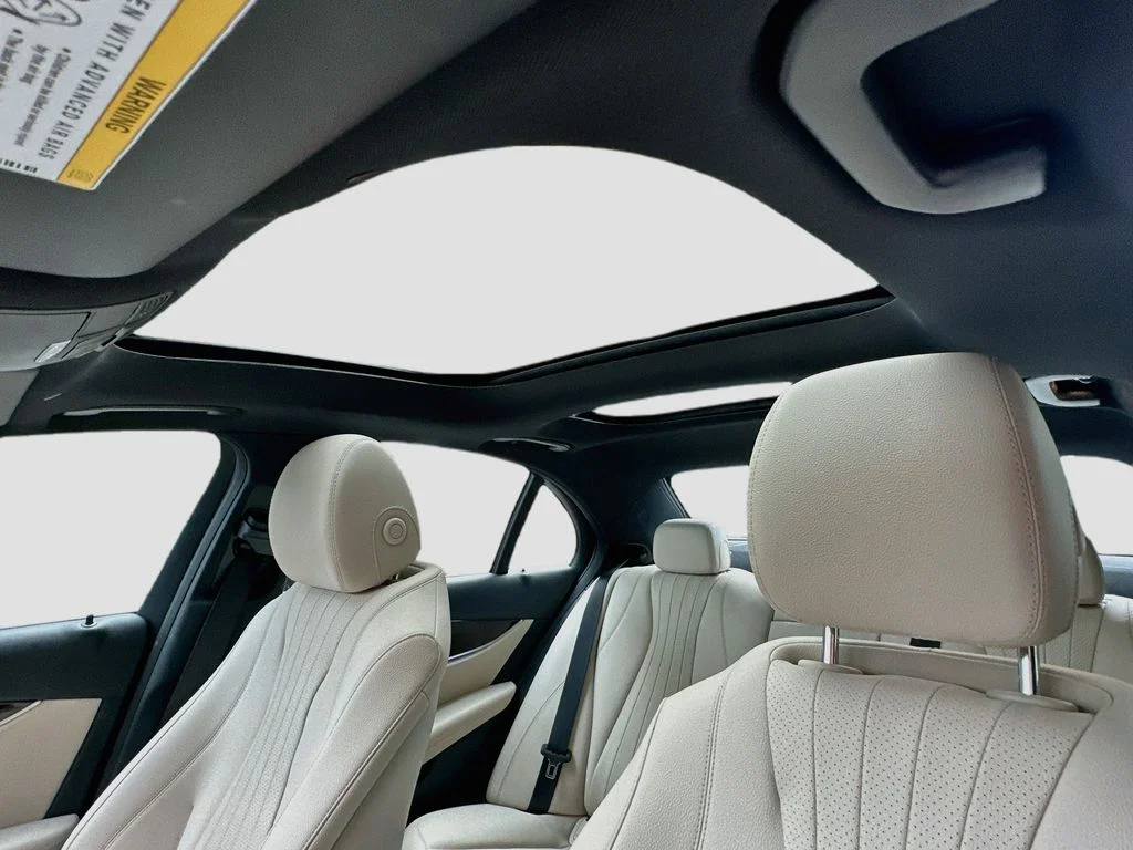 Used 2020 White Mercedes-Benz E 450 image 22