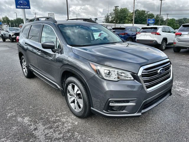 Used 2019 Gray Subaru Premium image 11