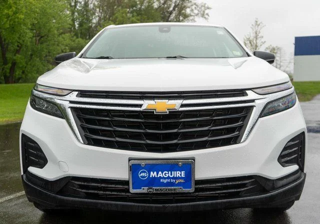 Used 2024 White Chevrolet LS image 3