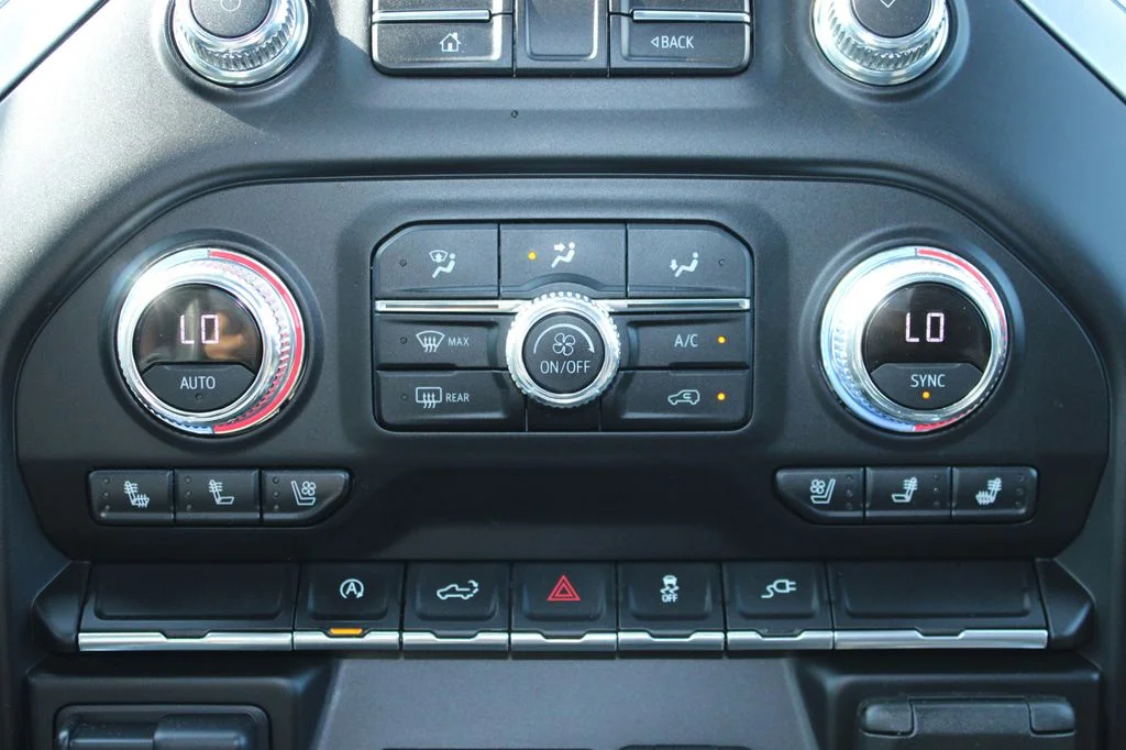 Used 2021 Summit White GMC SLT image 31