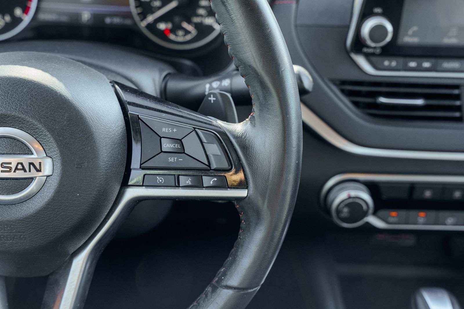 2020 Nissan Altima SR - Photo 27