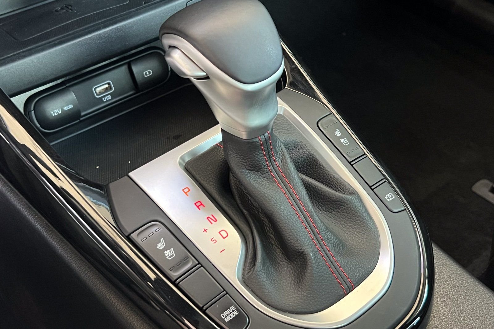 Used 2022 Red Kia GT image 23