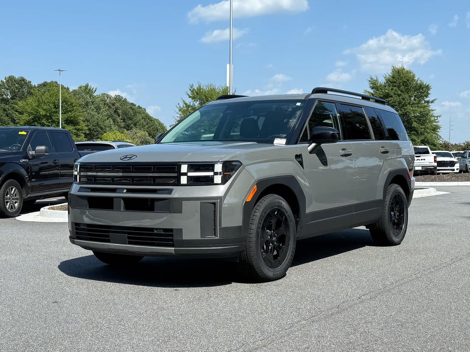 Used 2024 Hampton Gray Hyundai XRT image 1