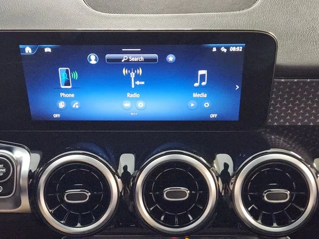 2025 Mercedes-Benz GLB Base - Photo 16