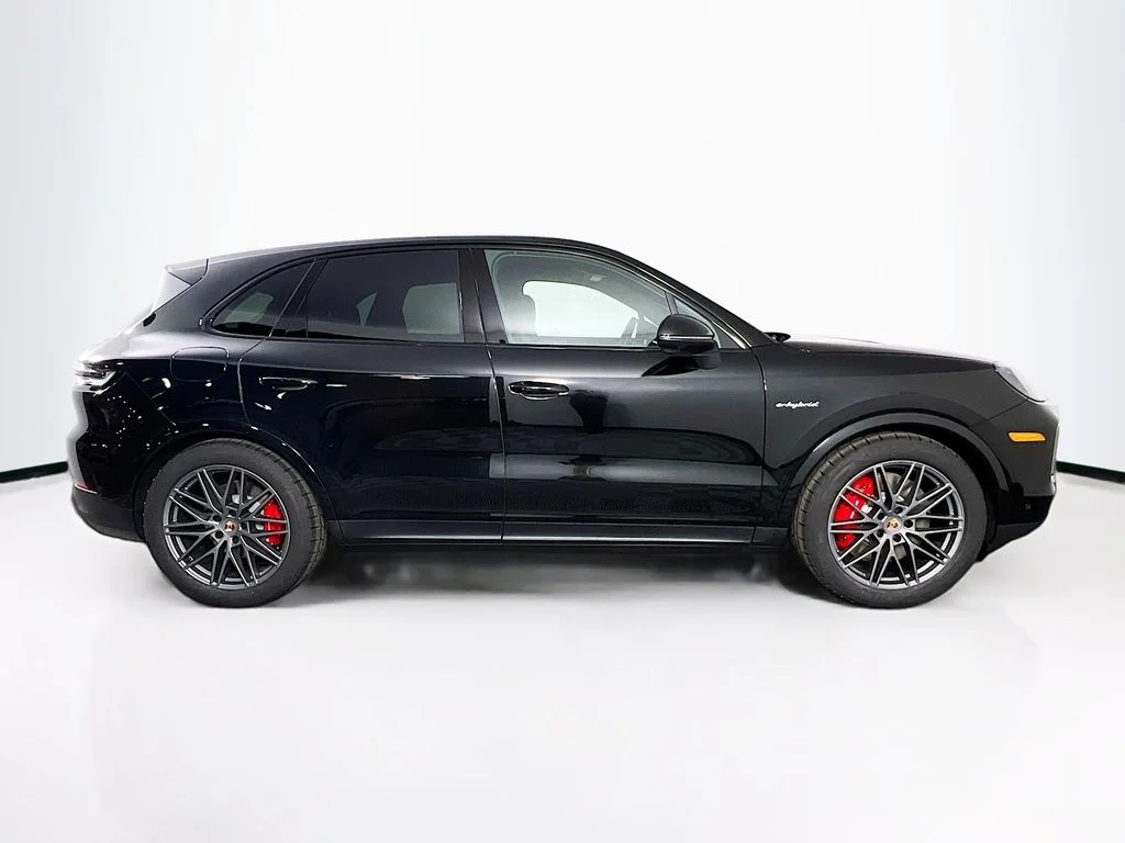 New 2026 Black Porsche S image 8