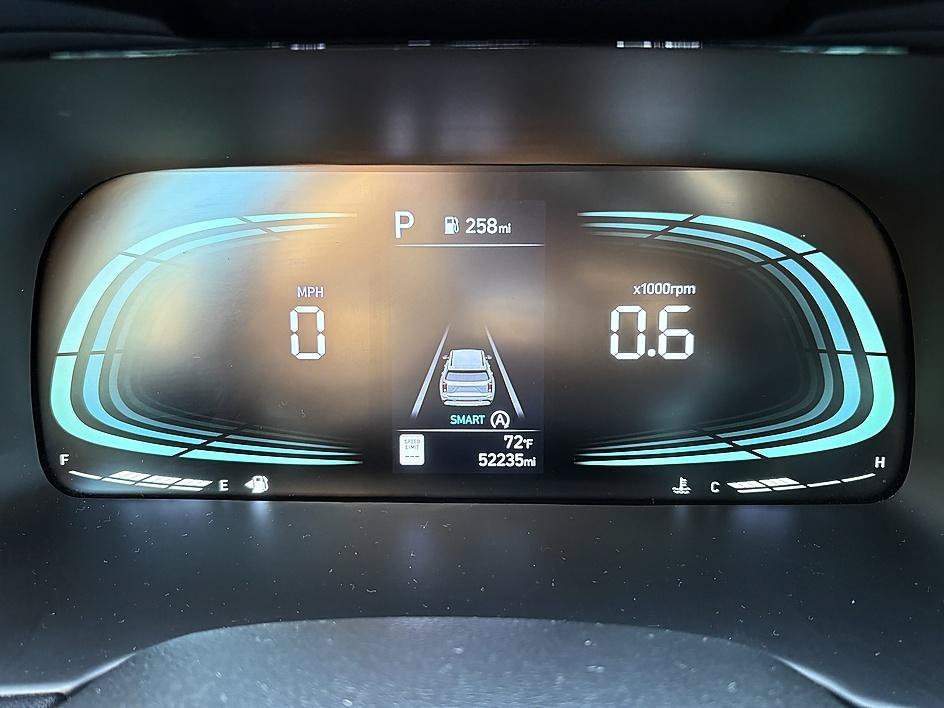 Used 2025 Abyss Black Pearl Hyundai SEL image 19