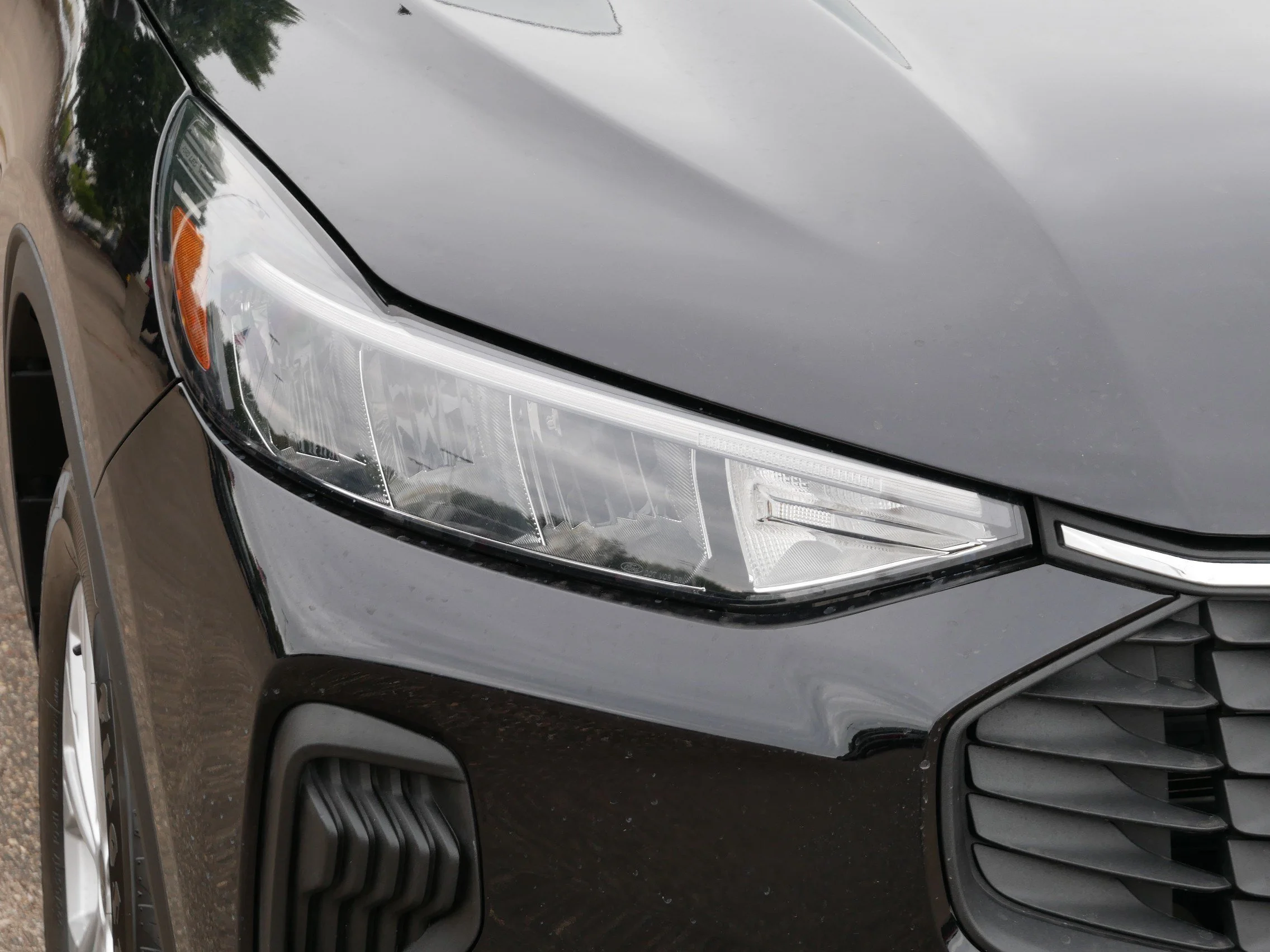 Certified Used 2024 Agate Black Metallic Ford Active image 16