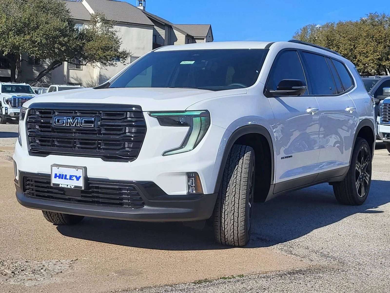 2026 GMC Acadia Elevation - Photo 2