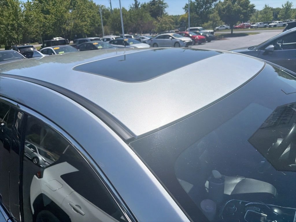 Used 2023 Silver Mazda Touring image 6