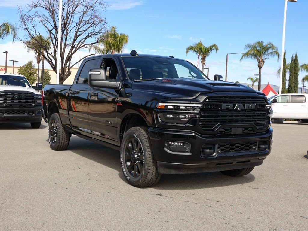 New 2026 Diamond Black Crystal Pearl-Coat Exterior Paint RAM Laramie image 1