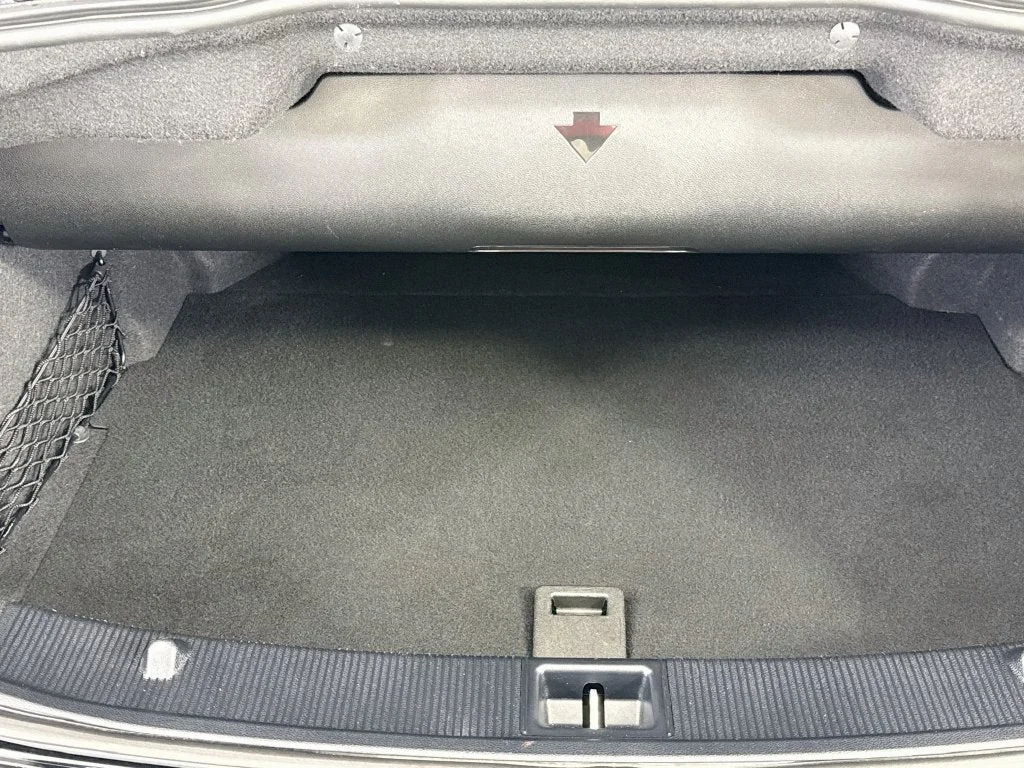 Used 2015  Mercedes-Benz E 550 image 24