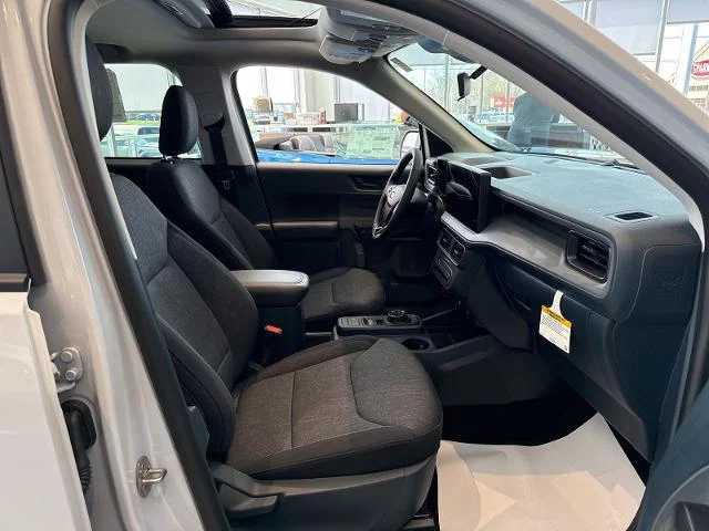 New 2026 Space White Metallic Ford XLT image 61